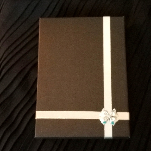 Bridal or Bridesmaid CZ and White GF Earrings and Necklace Gift Set - Picture 3 of 8